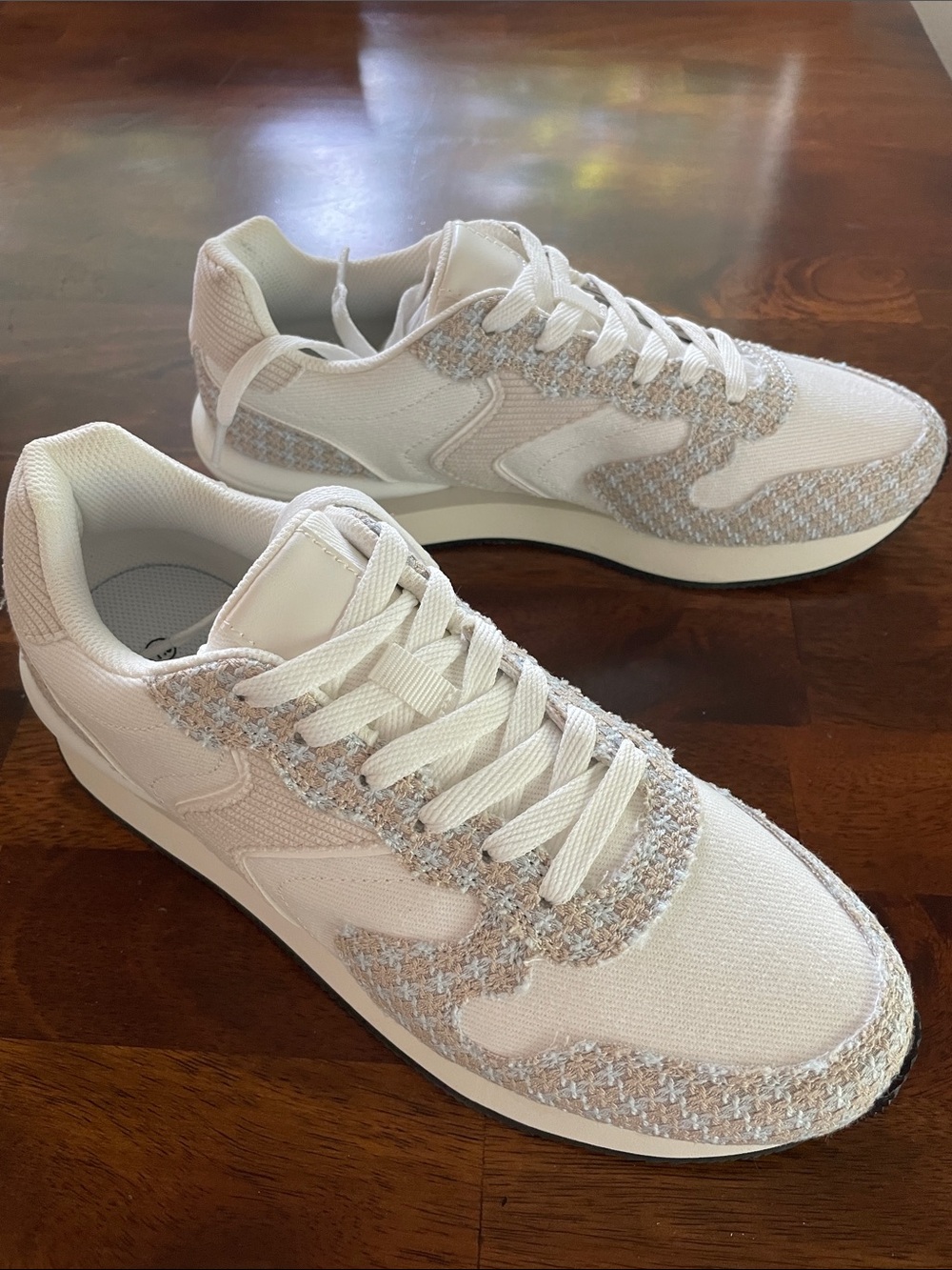 DREAM PAIRS Tweed Style Sneakers Women’s 7.5 EUR 38.5 Off White Blue Beige